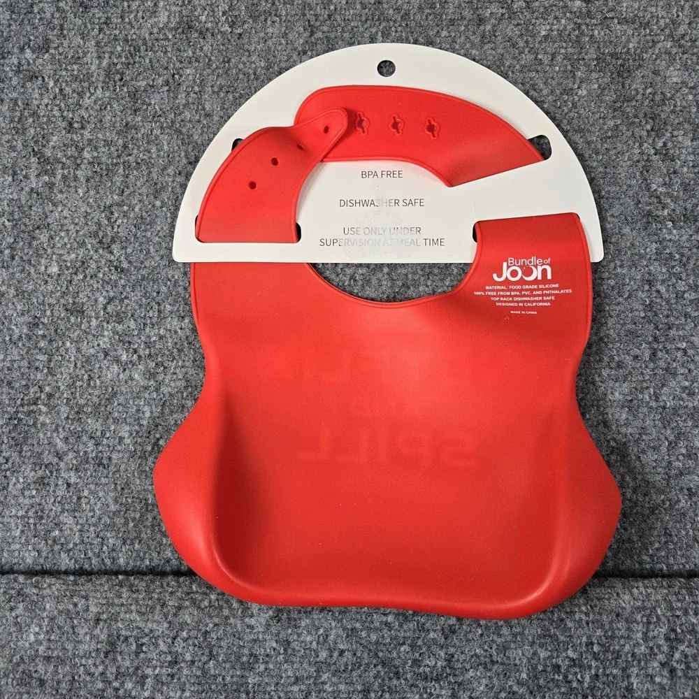 Netflix And Spill Bib Bundle Of Joon Red‎ Spill Bib